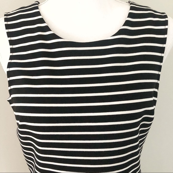 SILENCE + NOISE Sleeveless Striped Summer … - Picture 5 of 12
